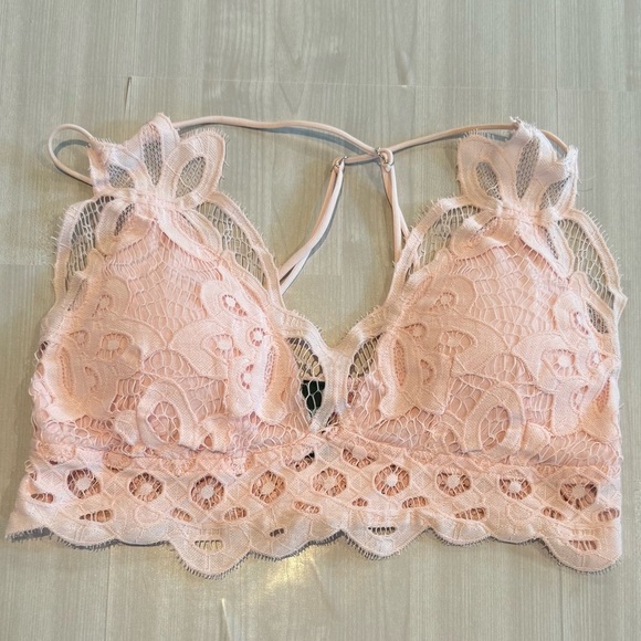 Alya Other - Lace Bralette in Soft Pink with padding Large